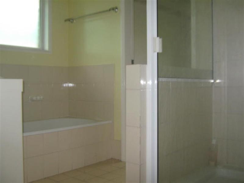 10 Carlie Court, Redbank Plains QLD 4301