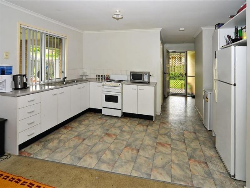 4 Alford Court, Goodna QLD 4300