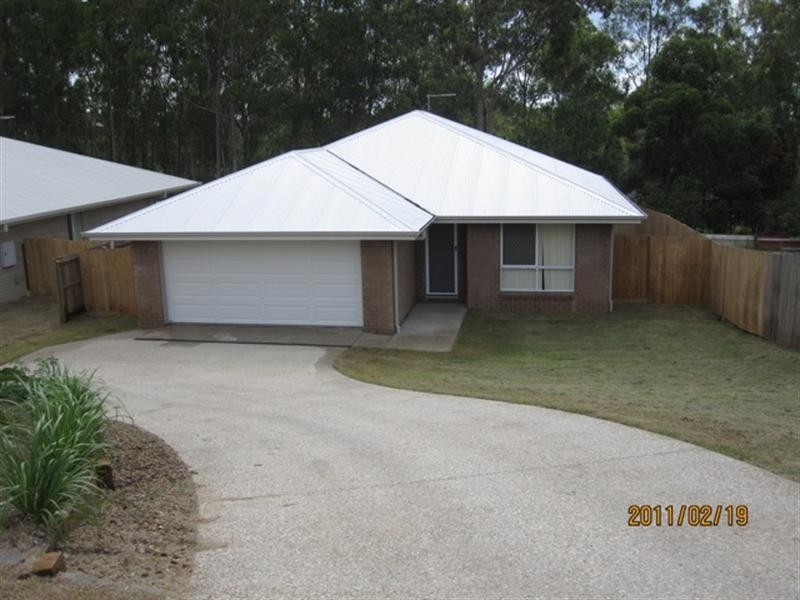 9 Karen Court, Redbank Plains QLD 4301