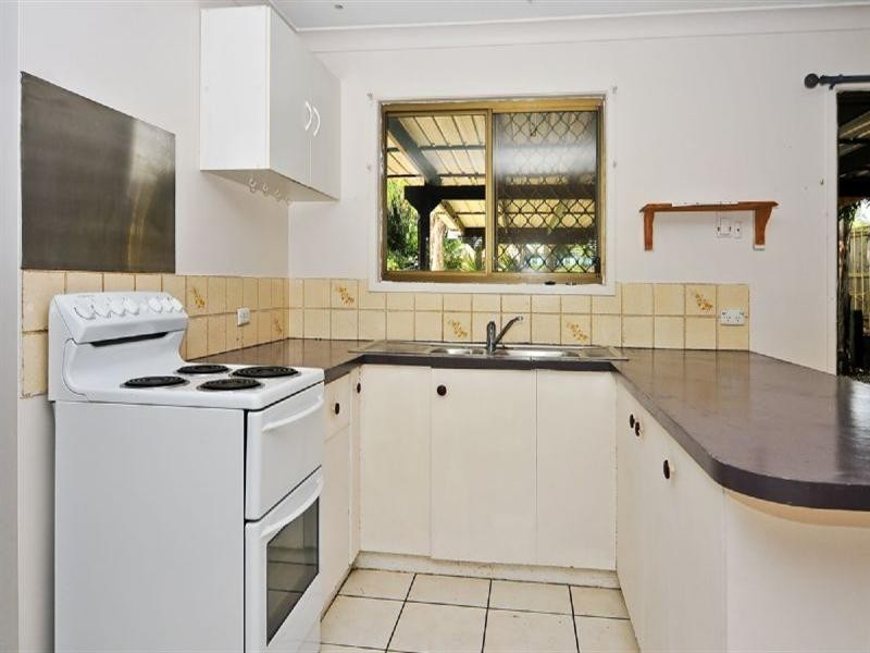 21 Nigel Street, Redbank Plains QLD 4301