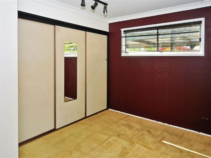 21 Nigel Street, Redbank Plains QLD 4301