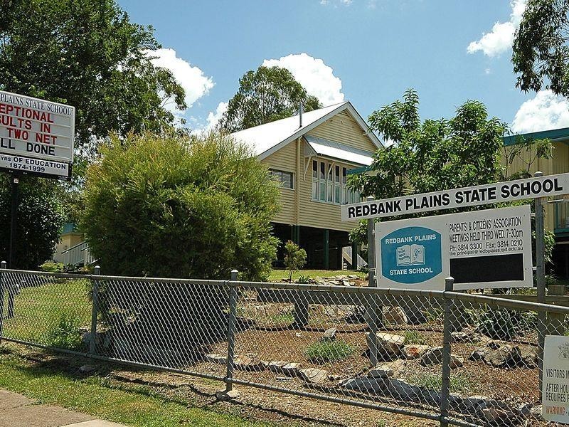 3 Penrose Circuit, Redbank Plains QLD 4301