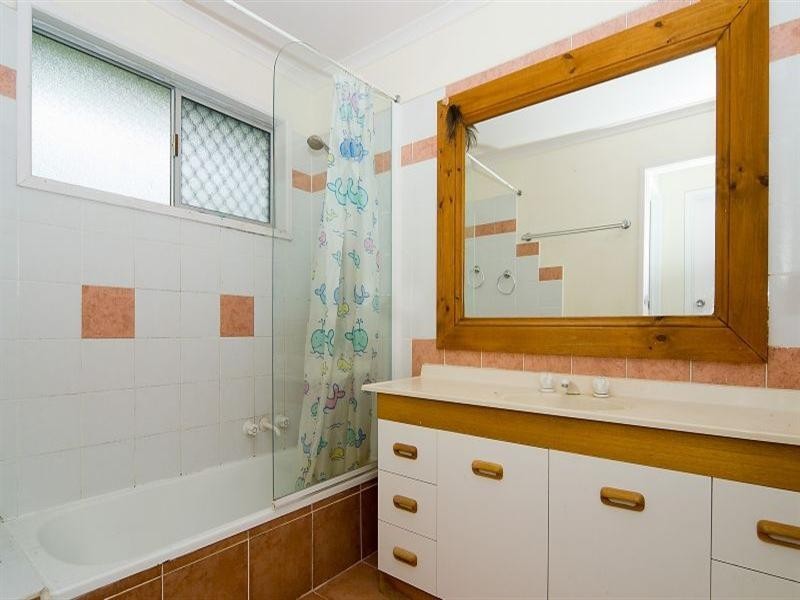 11 Borodin Street, Bellbird Park QLD 4300