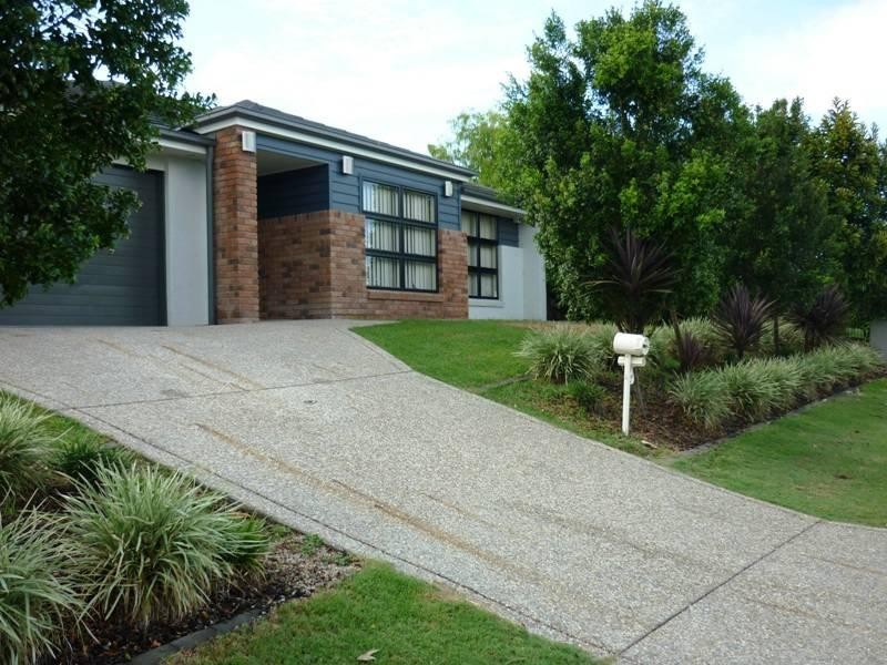 32 Holterman Crescent, Redbank Plains QLD 4301
