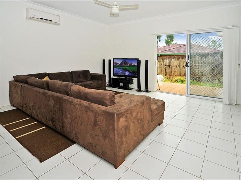 18 Raleigh Place, Redbank Plains QLD 4301