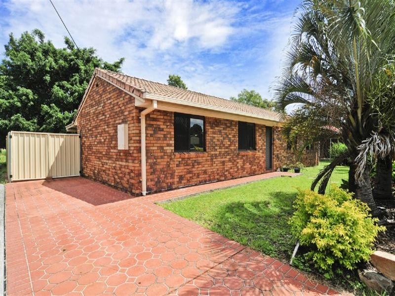 17 Knight Street, Redbank Plains QLD 4301
