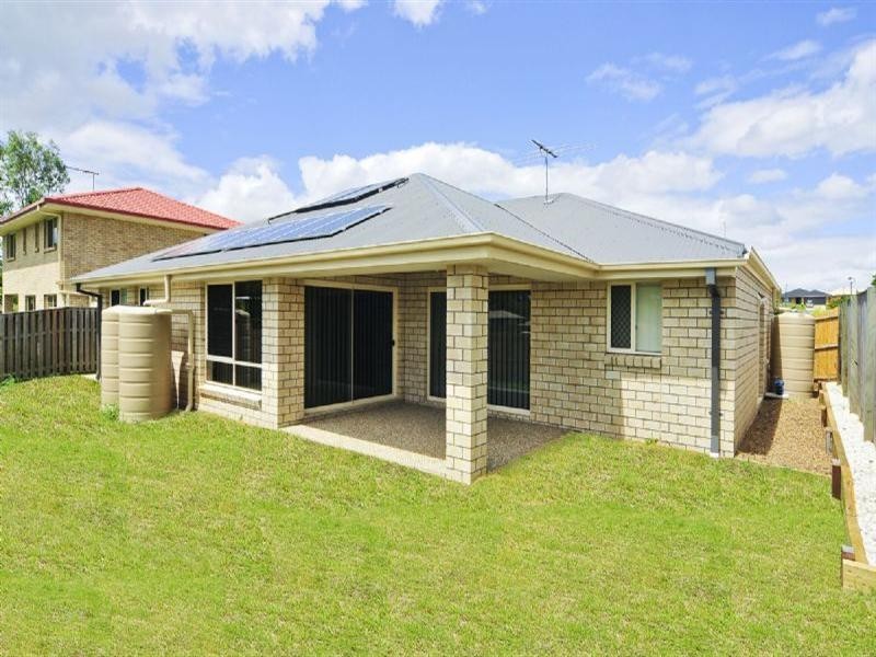 15 Beaver Crescent, Redbank Plains QLD 4301