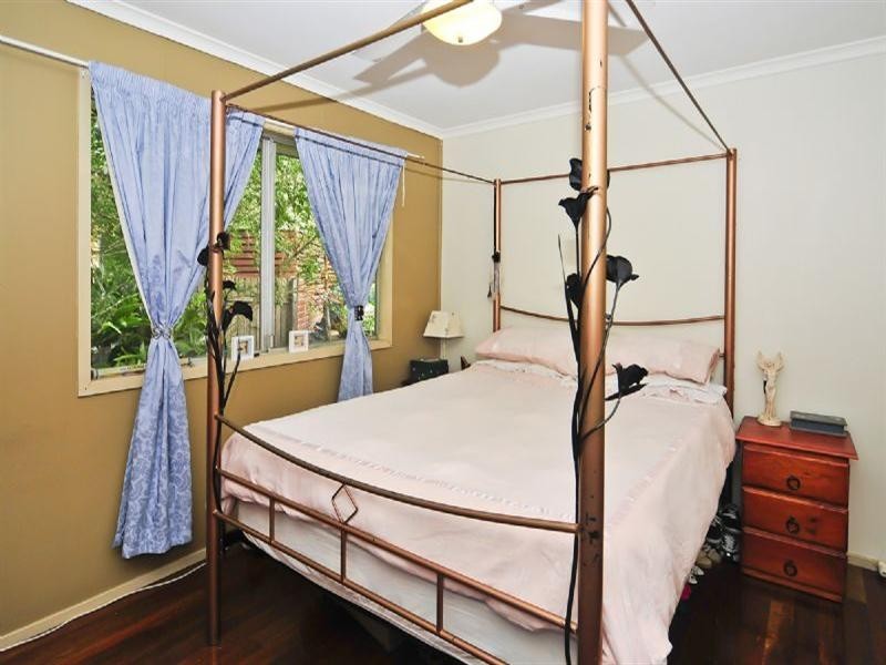 4 Warry Street, Gailes QLD 4300