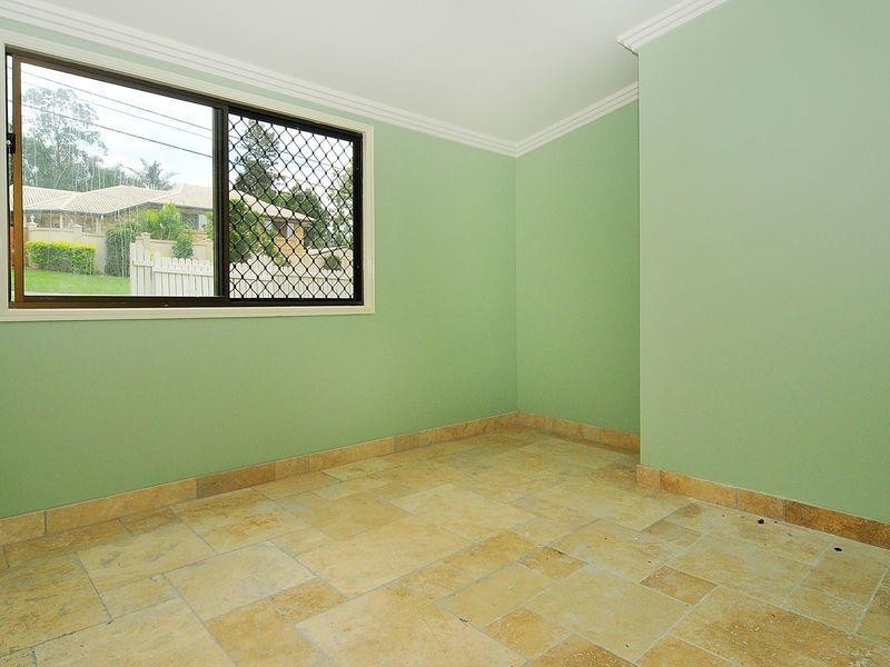 41 Steven Street, Camira QLD 4300