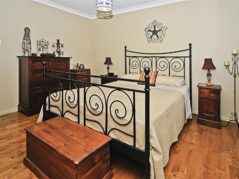 12 Tambo Court, Collingwood Park QLD 4301