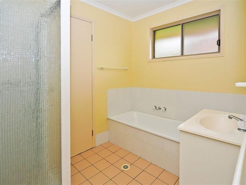 14 Sapphire Street, Springfield QLD 4300