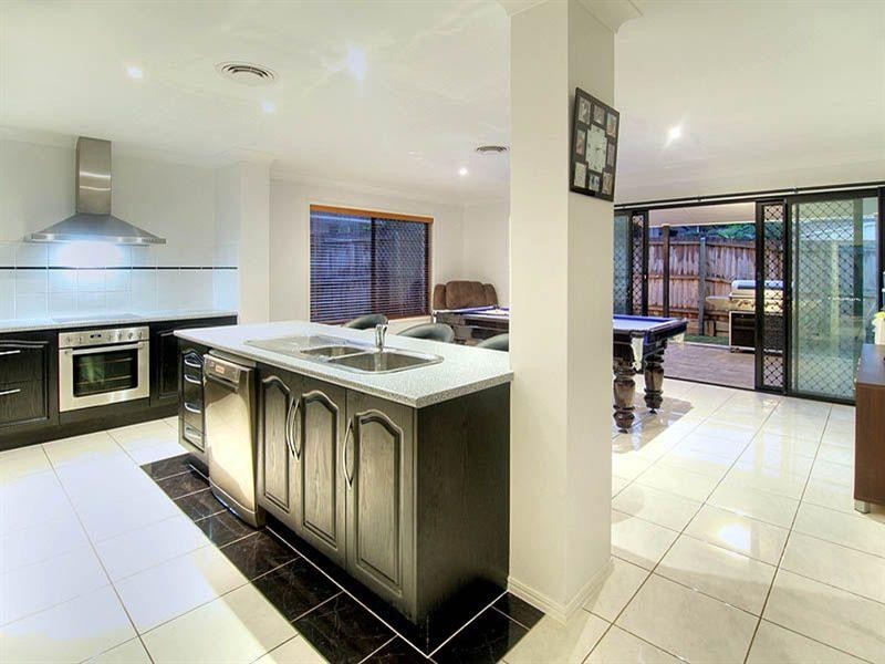 30 Admiral Crescent, Springfield Lakes QLD 4300