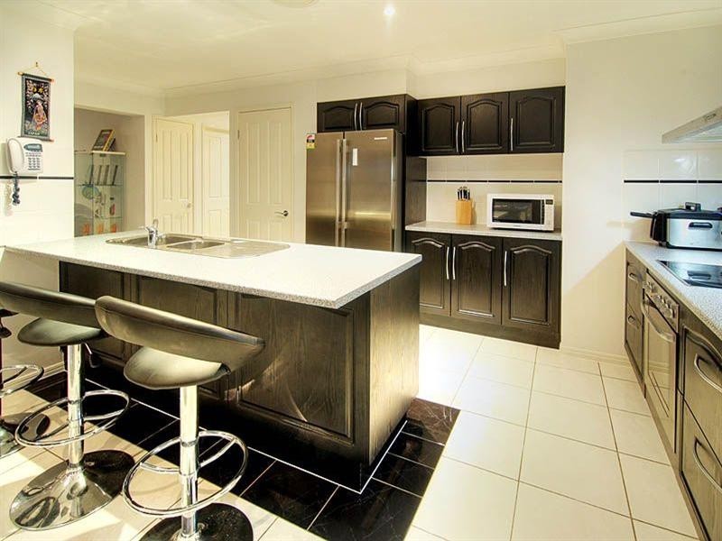 30 Admiral Crescent, Springfield Lakes QLD 4300