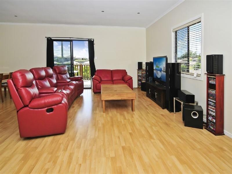 16 Griffin Crescent, Collingwood Park QLD 4301