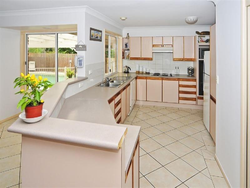 32 Paul Tully Avenue, Collingwood Park QLD 4301