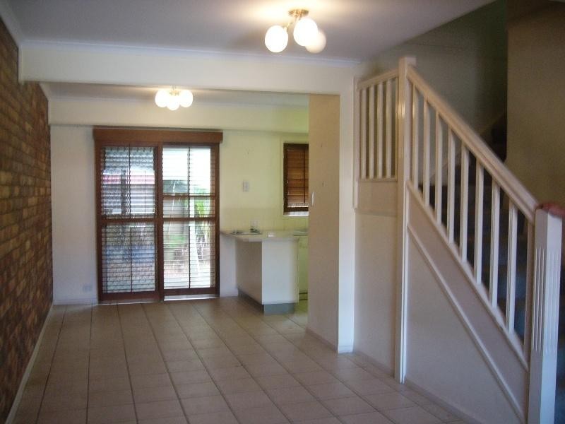 20/13 Bridge Street, Redbank QLD 4301