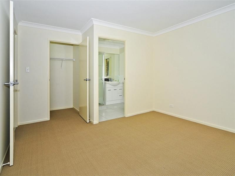 24 O’Brien Court, Collingwood Park QLD 4301