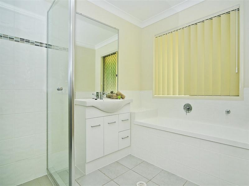 24 O’Brien Court, Collingwood Park QLD 4301