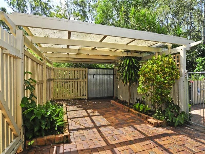 17 Wairuna Court, Pine Mountain QLD 4306