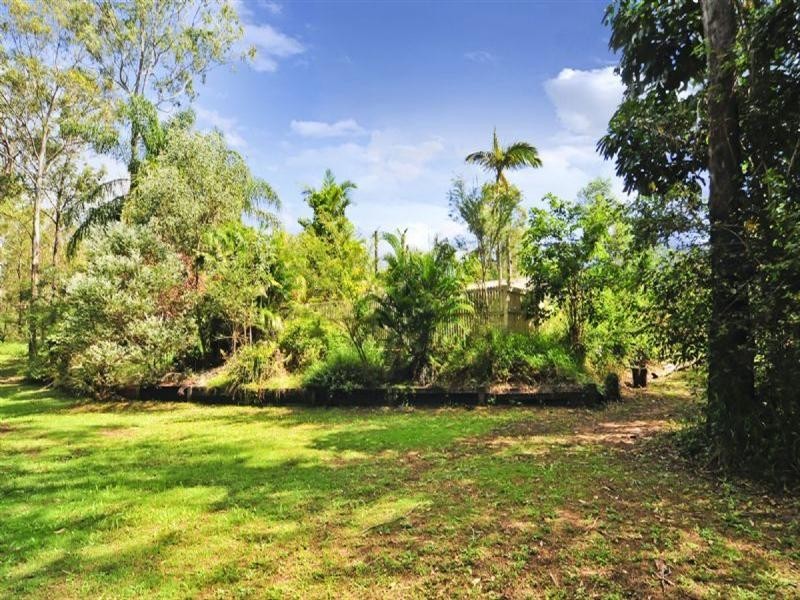 17 Wairuna Court, Pine Mountain QLD 4306