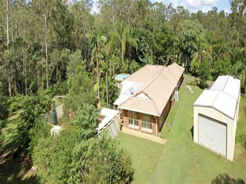 17 Wairuna Court, Pine Mountain QLD 4306