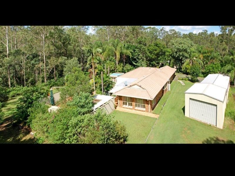 17 Wairuna Court, Pine Mountain QLD 4306