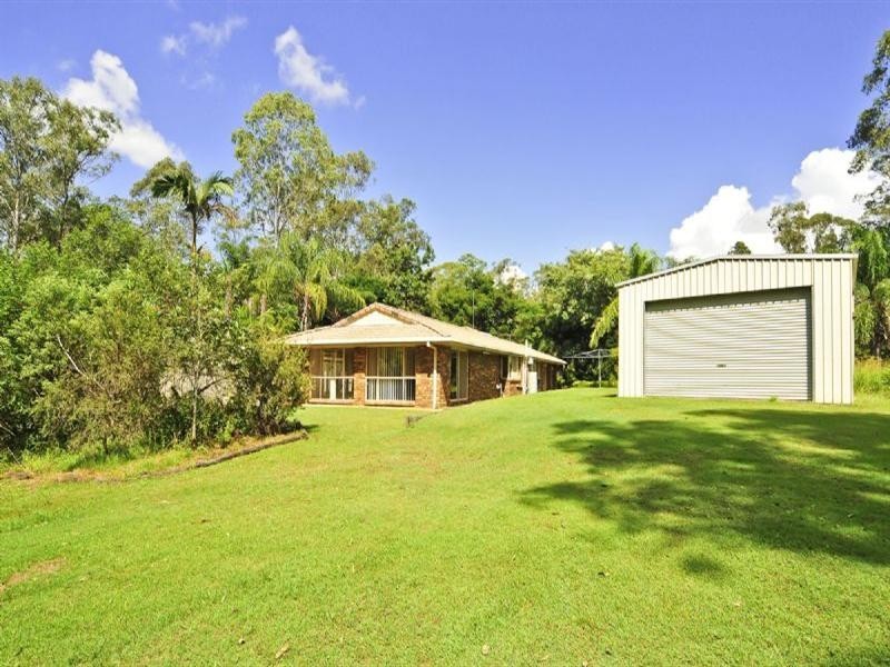 17 Wairuna Court, Pine Mountain QLD 4306