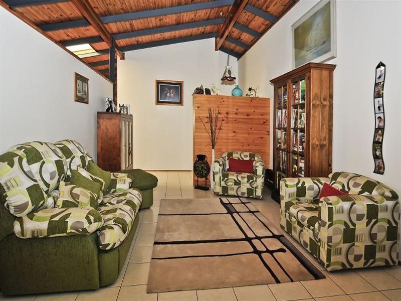 2 Megan Street, Camira QLD 4300