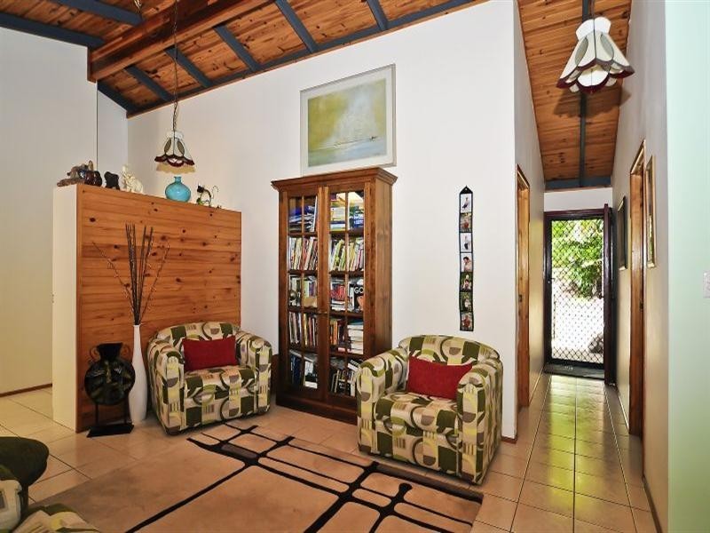 2 Megan Street, Camira QLD 4300