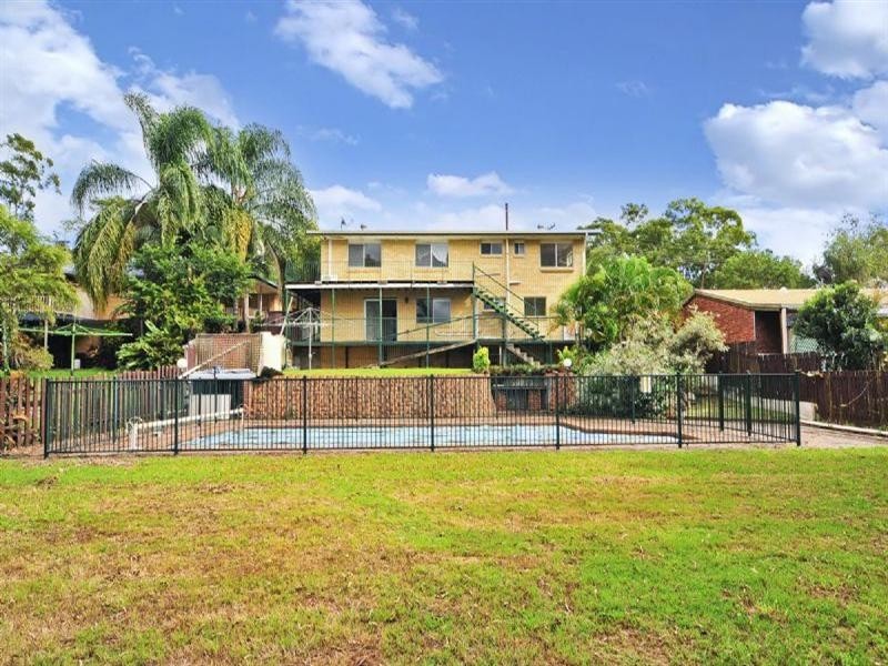 33 McLean Street, Redbank Plains QLD 4301