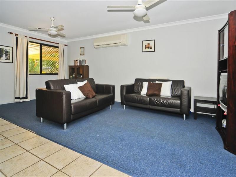 6 Buckland Court, Collingwood Park QLD 4301