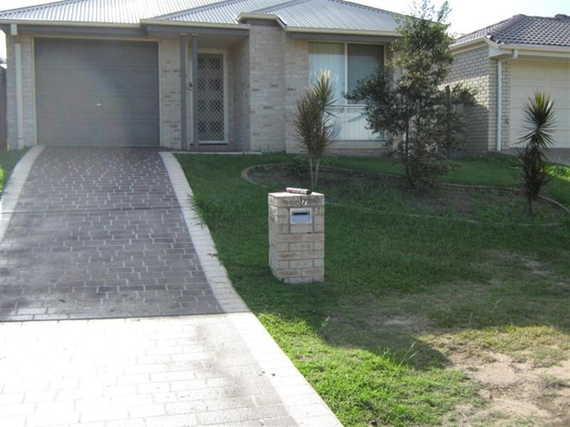 87 Collins, Collingwood Park QLD 4301