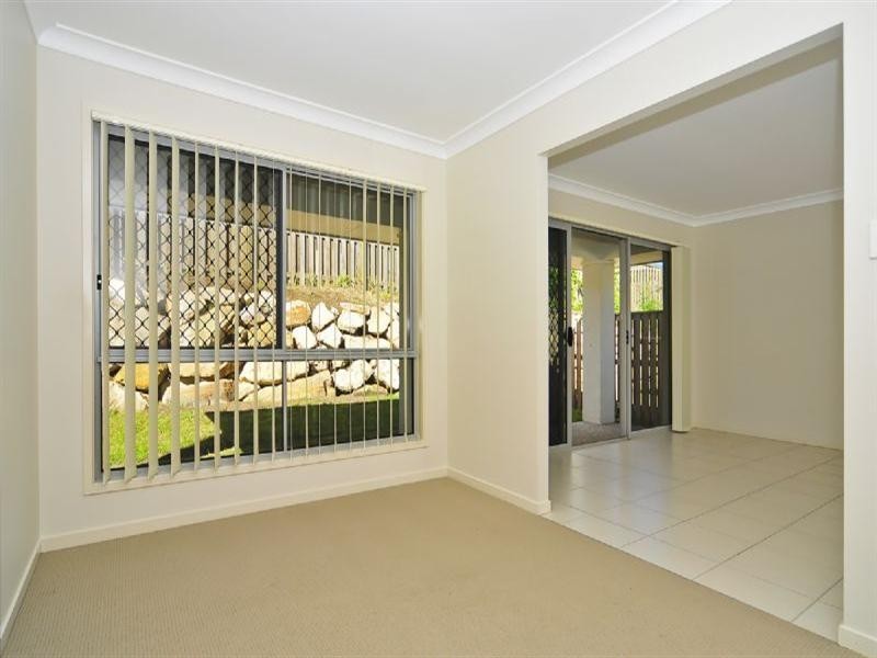 70 Harold Reinhardt Drive, Redbank Plains QLD 4301