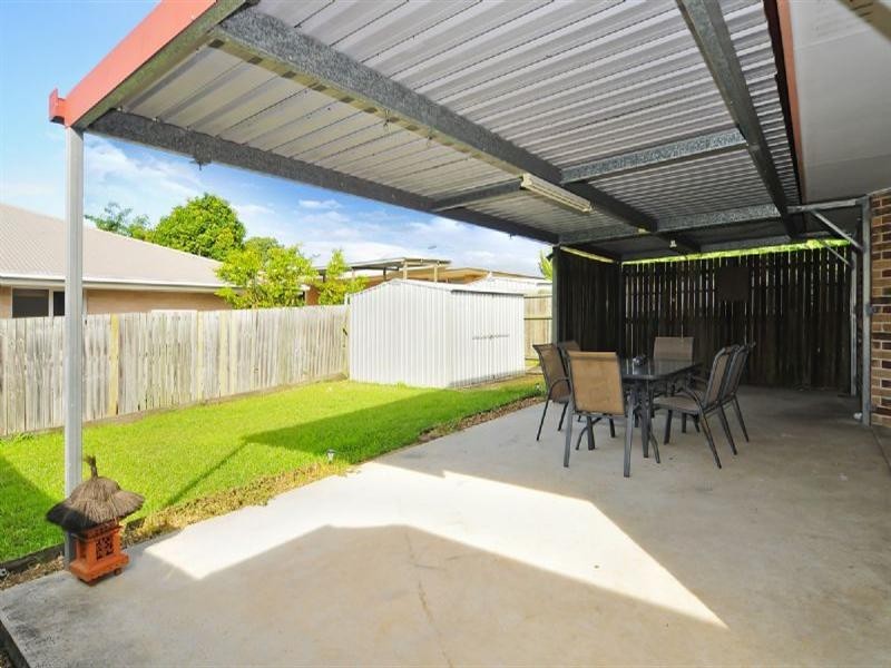 2/11 McBrien Court, Redbank Plains QLD 4301