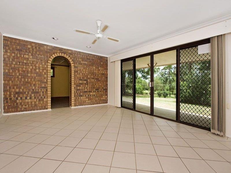 119 Johnston Street, Bellbird Park QLD 4300