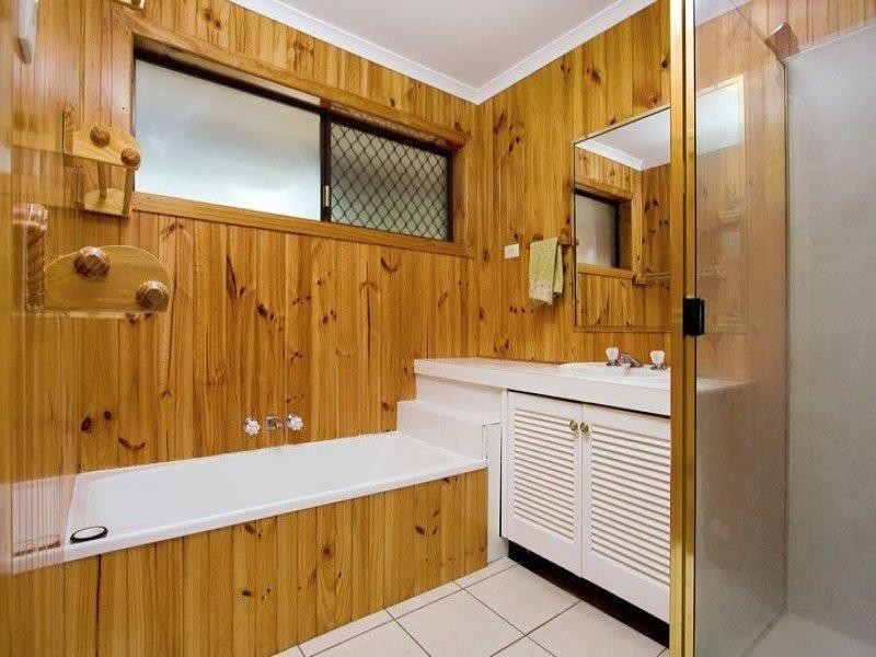 119 Johnston Street, Bellbird Park QLD 4300