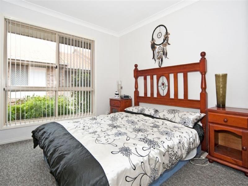 4/4 McBrien Court, Redbank Plains QLD 4301