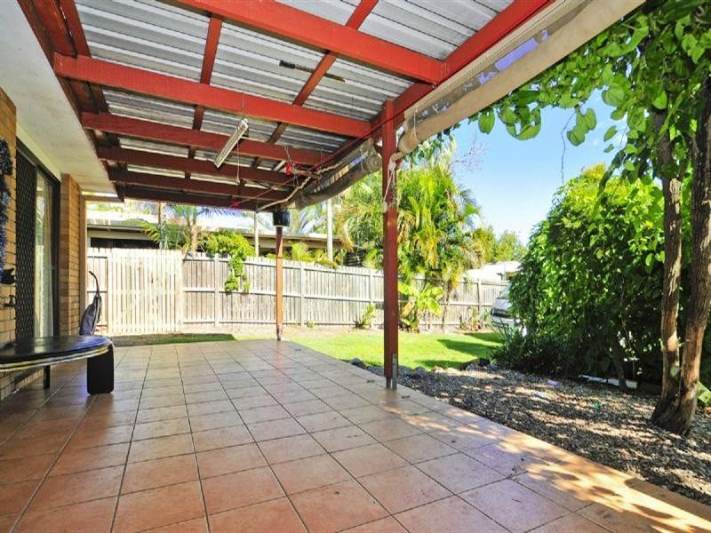 15 Woodbine Avenue, Camira QLD 4300