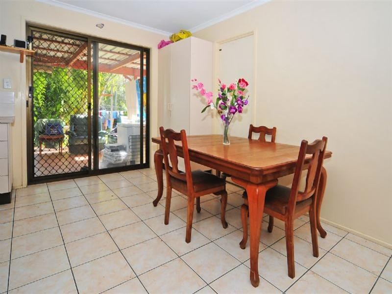 15 Woodbine Avenue, Camira QLD 4300