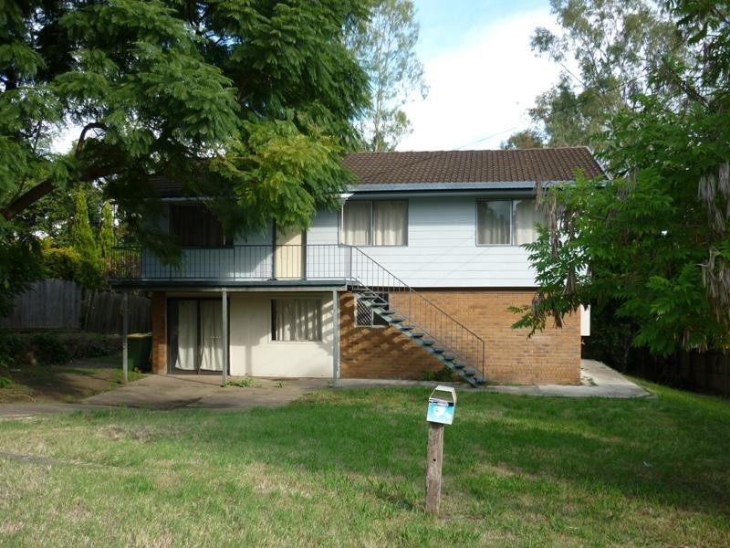10 Alawoona Street, Redbank Plains QLD 4301