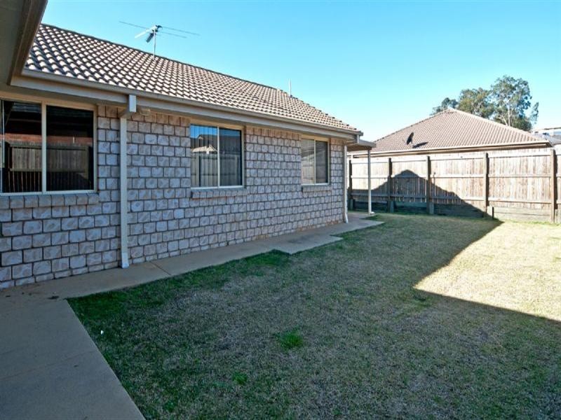 80 Albert Street, Goodna QLD 4300