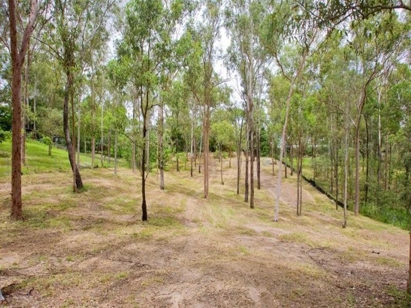 9 Janelle Street, Bellbird Park QLD 4300