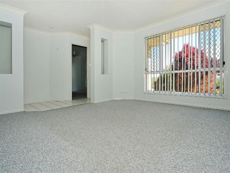 19 Greta Court, Camira QLD 4300