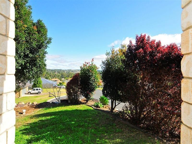 19 Greta Court, Camira QLD 4300