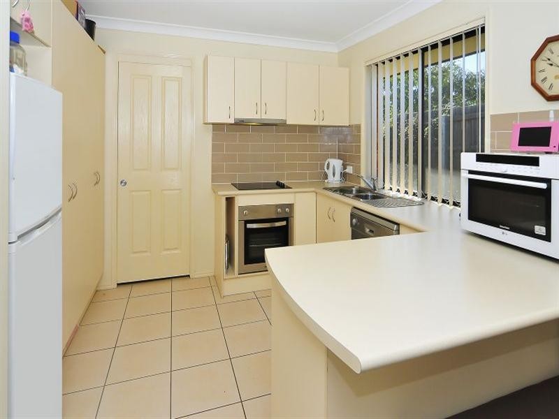 12 Davis Street, Redbank Plains QLD 4301