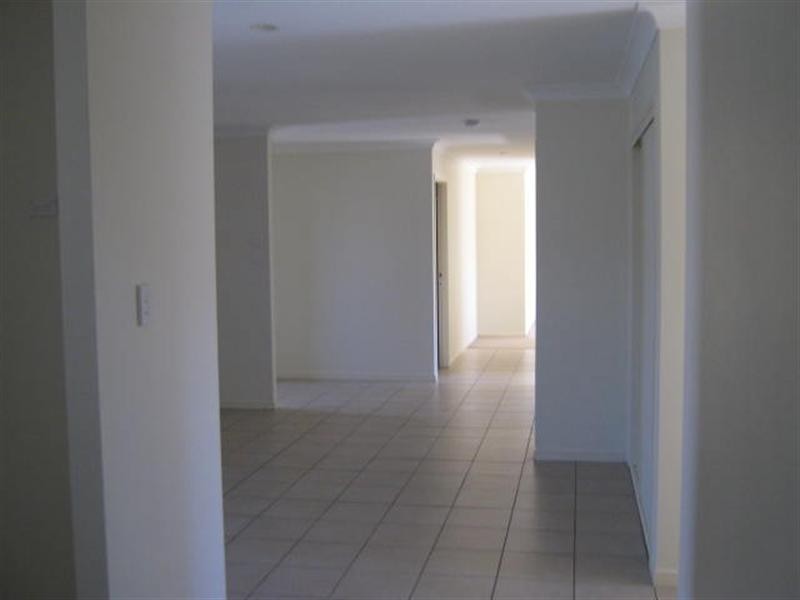 15 O’Brien Court, Collingwood Park QLD 4301