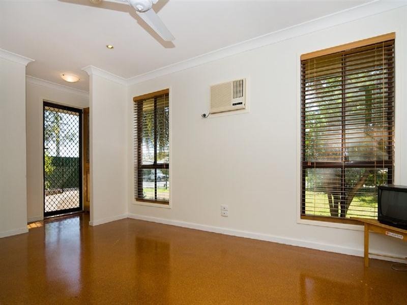 60 Kennedy Drive, Redbank Plains QLD 4301