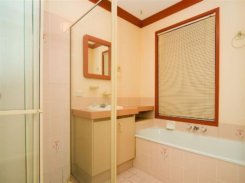 60 Kennedy Drive, Redbank Plains QLD 4301