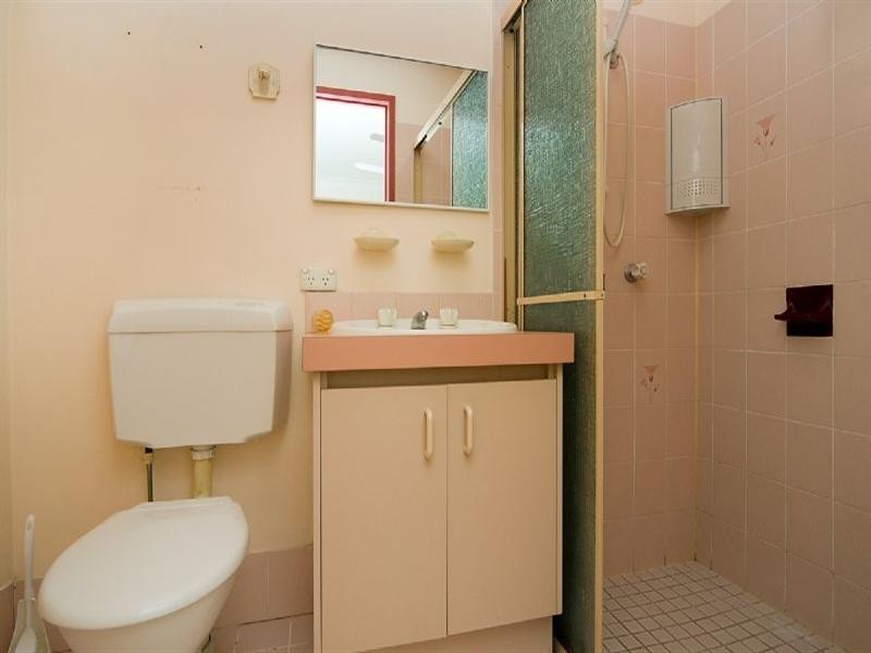 60 Kennedy Drive, Redbank Plains QLD 4301