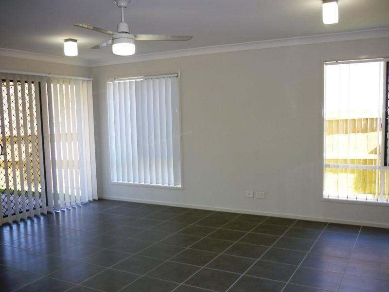 2 Ryan Court, Riverview QLD 4303